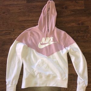 Women’s nike hoodie